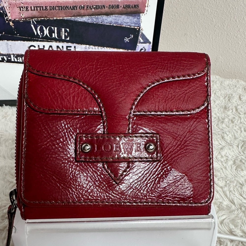 Loewe Folding wallet Red Woman 💯 % authentic